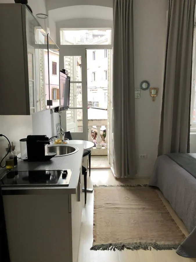 Apartment Pula Mon Amour Croatia