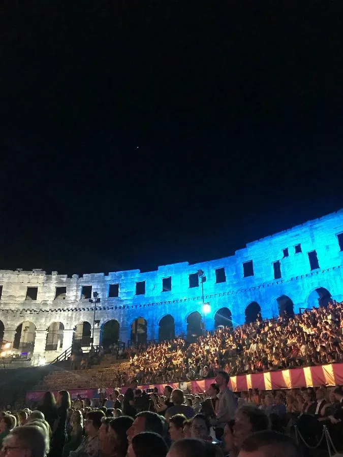 Apartment Pula Mon Amour Croatia